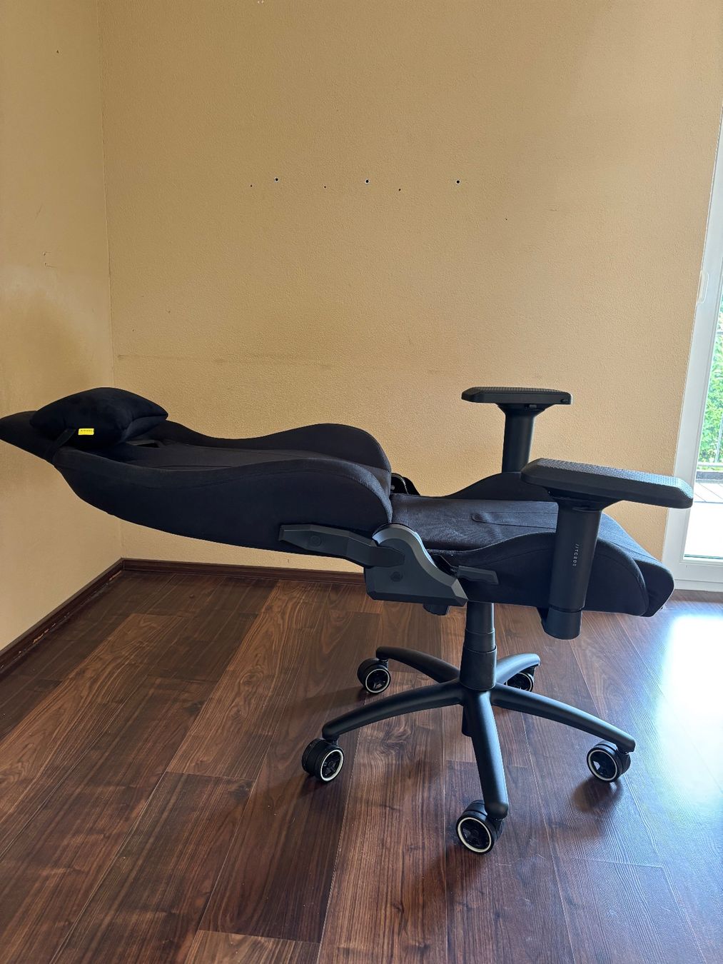 Corsair Sedie: Corsair Gaming Stuhl T200 – Usato da Brügg BE venduto da yvlredneck 4