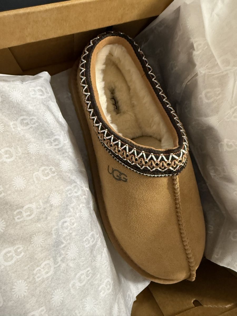 Chaussures femmes: Ugg Schuhe  – Neuf avec emballage d'origine à Zürich par hat_qh2h 2