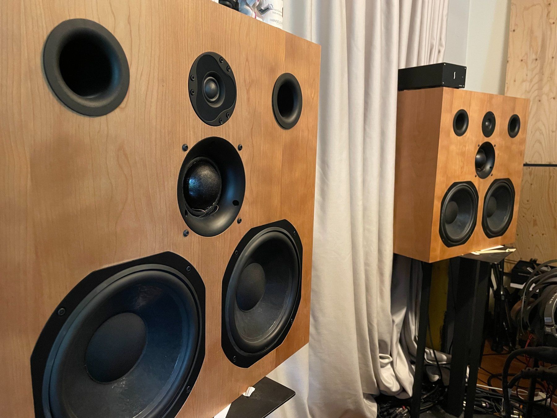 Casse acustiche: Wilmslow SM210 Speakers with ATC Midrange Driver – Usato da Basel venduto da blonaen