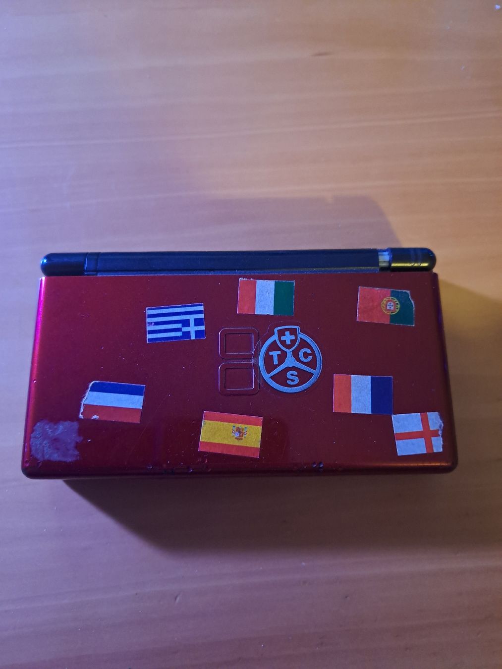 Nintendo Konsolen: Nintendo DS Lite Rouge + Jeux et Accessoires – Gebraucht aus Glovelier von kyl_59fk 1