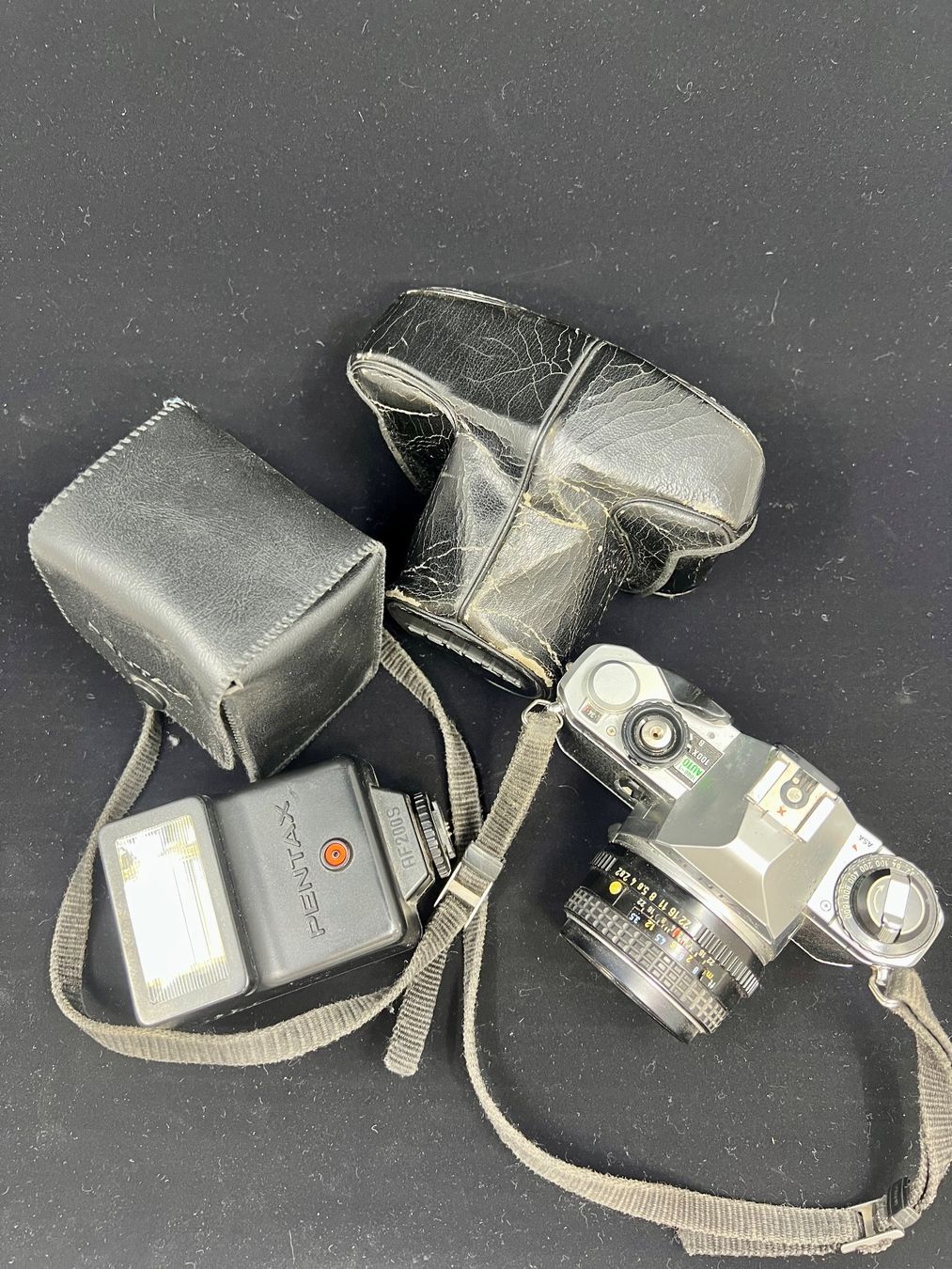 Pentax Appareil photo: Pentax MG + Flash et housse – D'occasion à Sion par ROBY_ROBY_ROBY 1