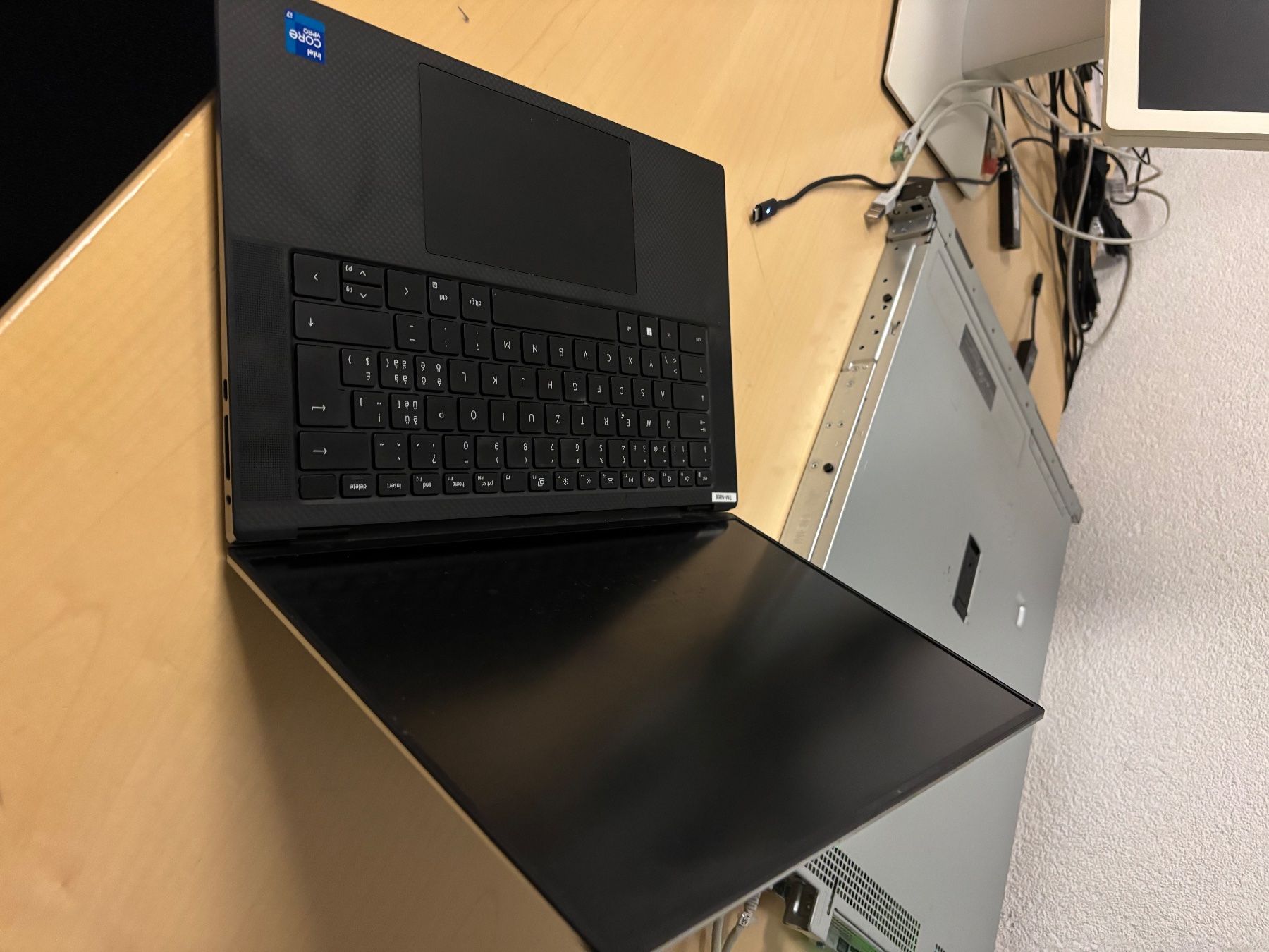 Dell Notebook: Dell-5560 – Usato da Kloten venduto da nem_6htf 2