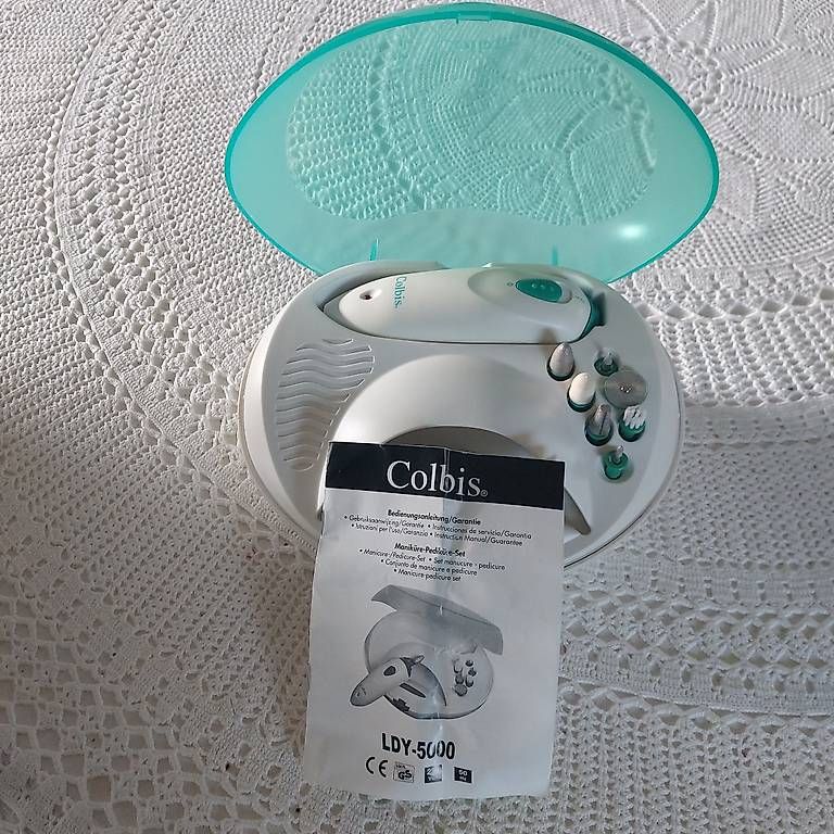 Manicure: NEU Colbis Maniküre-Pediküre-Set – Nuovo (secondo la descrizione) da Rheinfelden venduto da Calvinia