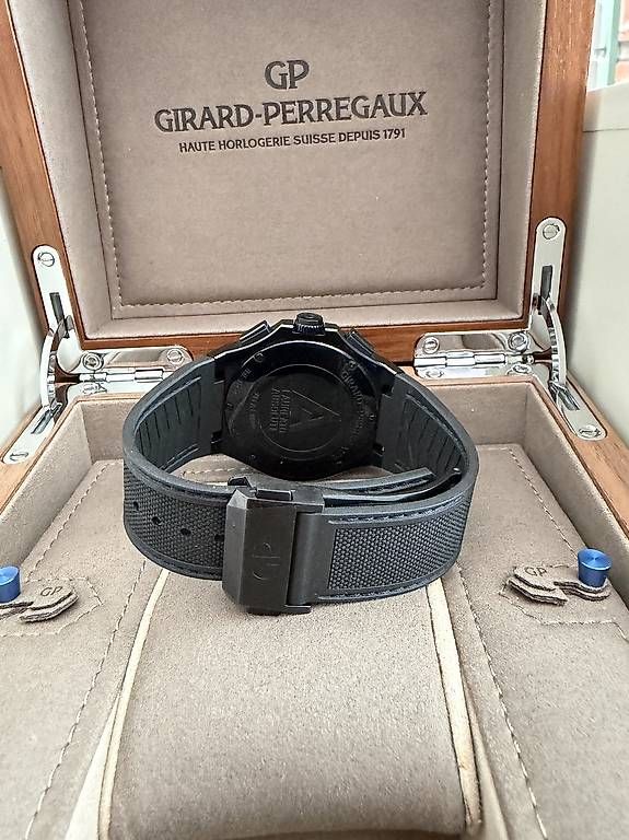 Girard-Perregaux Orologi: Girard Perregaux Laureato – Usato da Zürich venduto da timeio-swapwatch 8