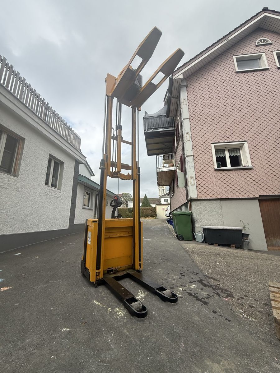 Jungheinrich Carrelli elevatori e a forche: Deichselstapler Ameise Jungheinrich – Usato da Ebnat-Kappel venduto da Suizo1291 3