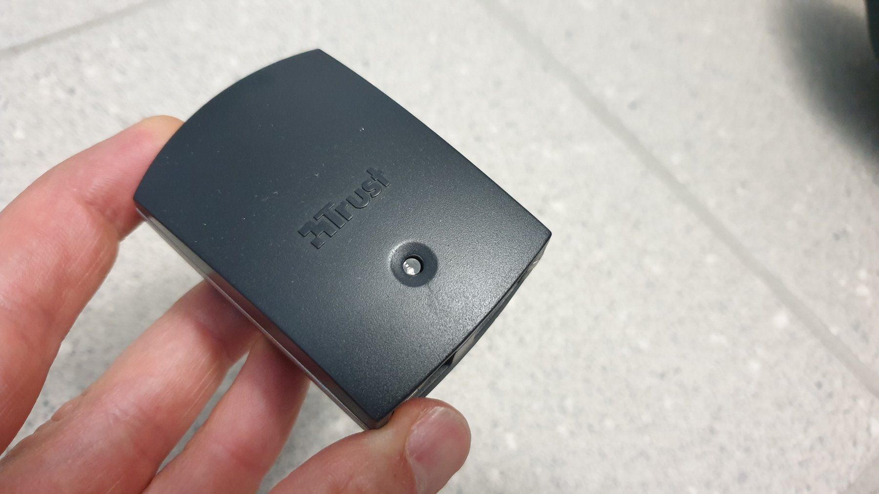Hubs & Switches: Trust HU-1240Tp 4 Port USB Hub – D'occasion à Stäfa par Supertramp73 1