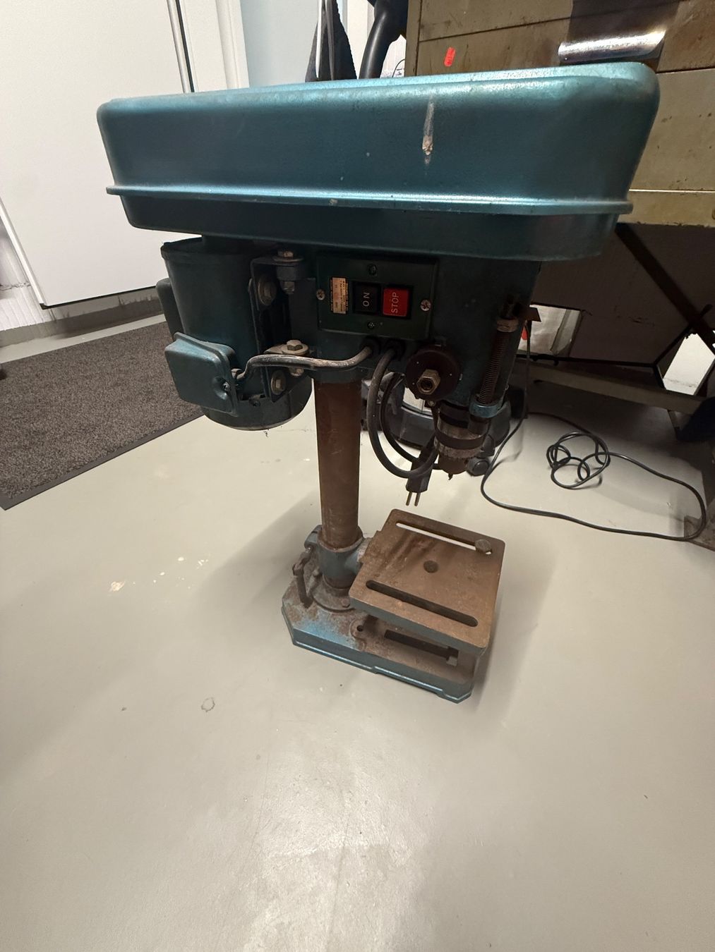 Bohrmaschinen: Standbohrmaschine mit Motor – Gebraucht aus Silenen von phil027 2