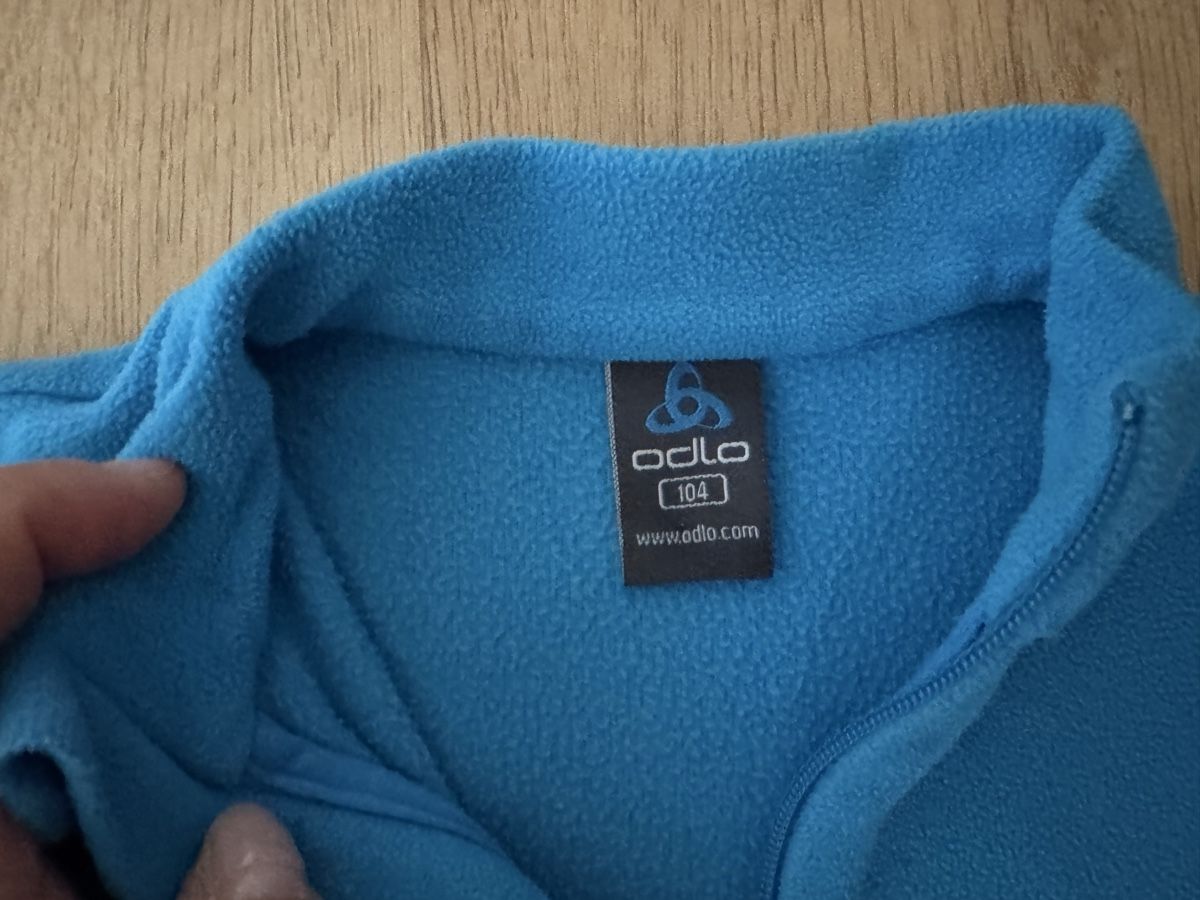 Odlo Pullover & Sweatshirts: Odlo Pullover 104 – Gebraucht aus Allschwil von KYJS 1