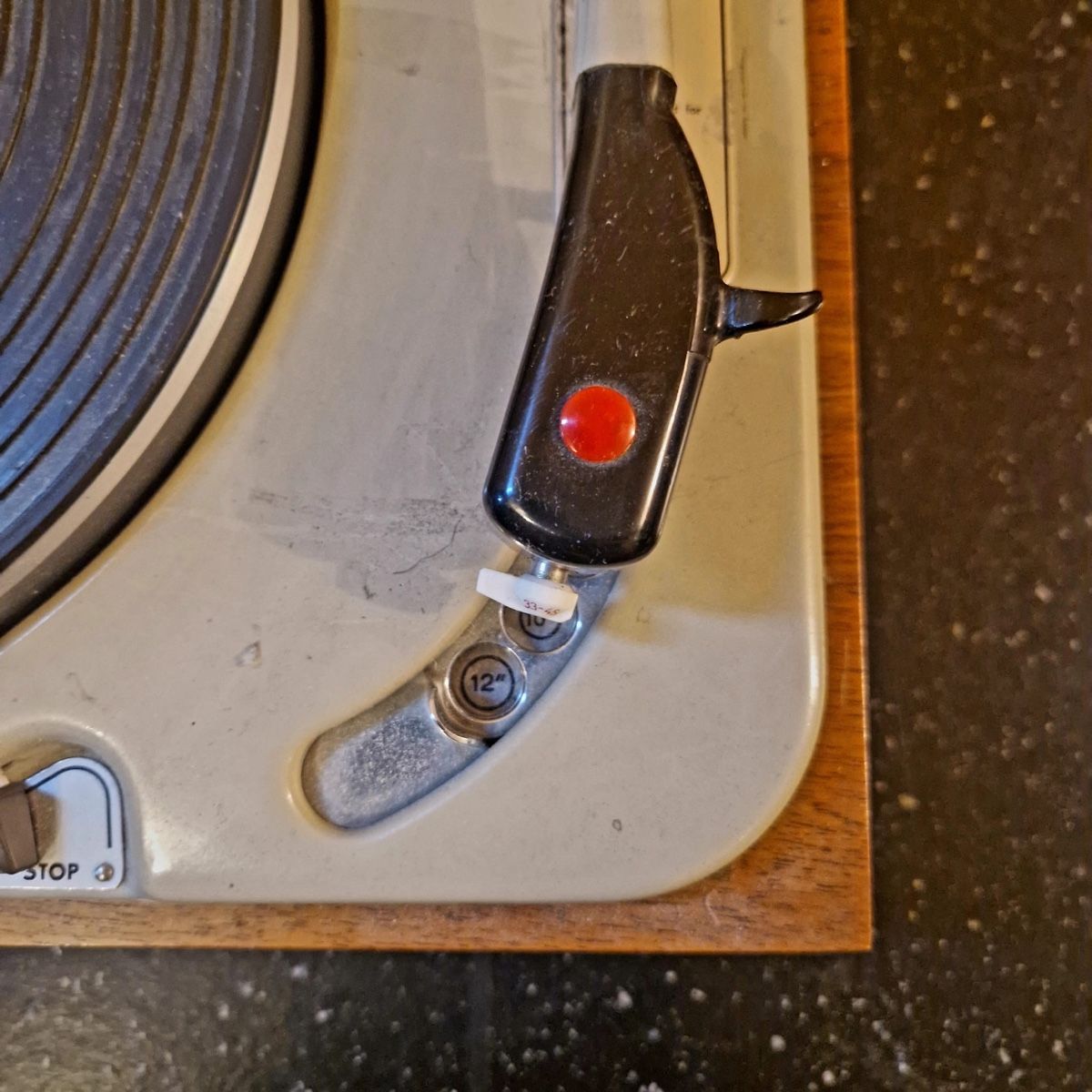 Thorens Giradischi: Plattenspieler Thorens TD 184, No. 2 – Usato da Le Vaud venduto da Balthasar 3