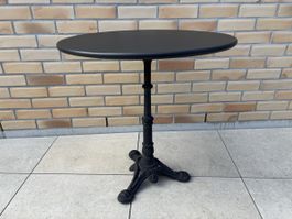 Bistro Tisch rund aus Metall