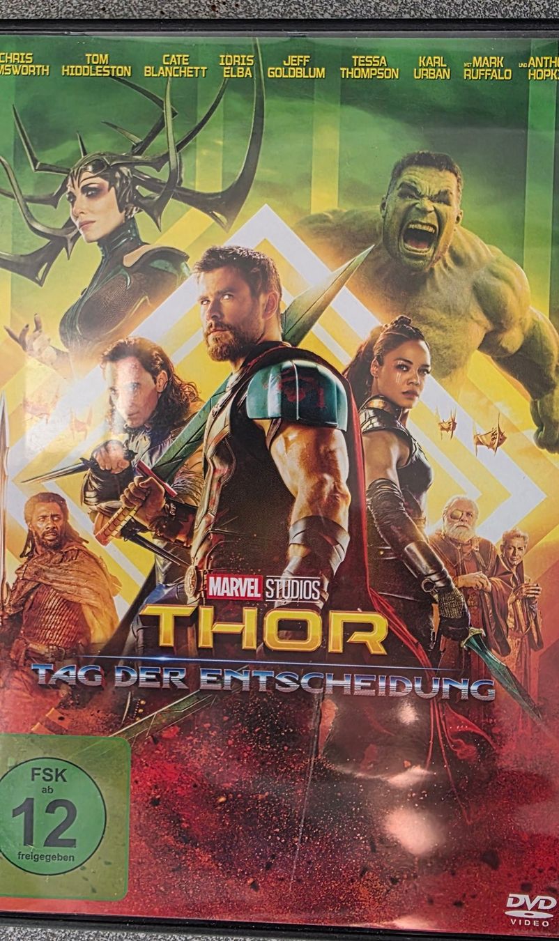 Tutti i DVDs: DVD Thor Tag der Entscheidung / Chris Hemsworth – Usato da Oetwil am See venduto da fineli2