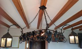 Lustre en fer forgé