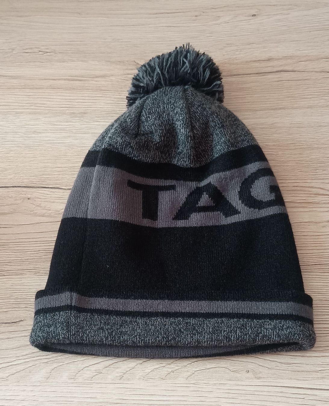 Sonstige Kleidung & Accessoires: Warme TAG Heuer Wintermuetze, – Defekt aus Arbon von zipogabi