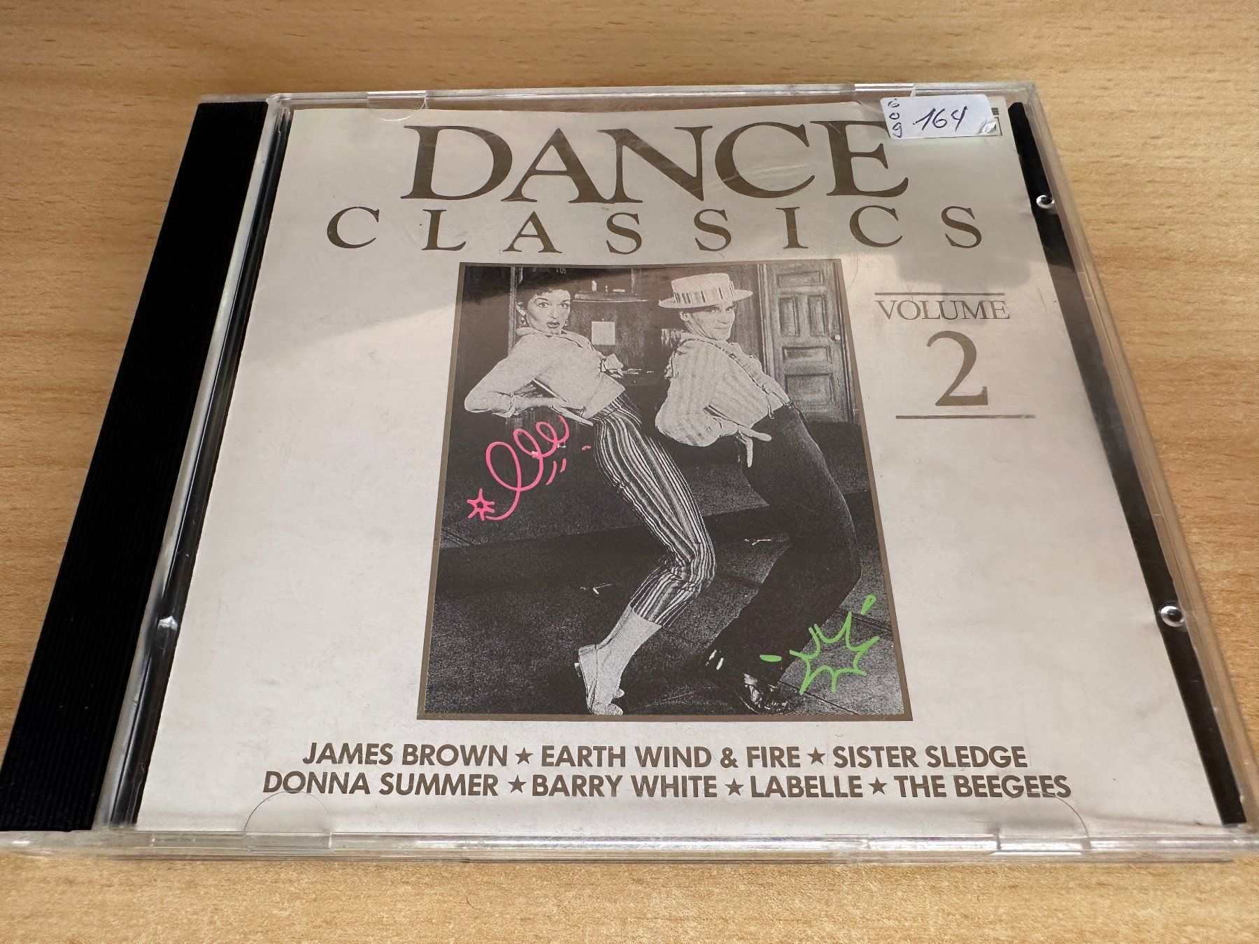 CD: N2 Various – Dance Classics Volume 2 – Usato da Rikon im Tösstal venduto da Alpenmutz