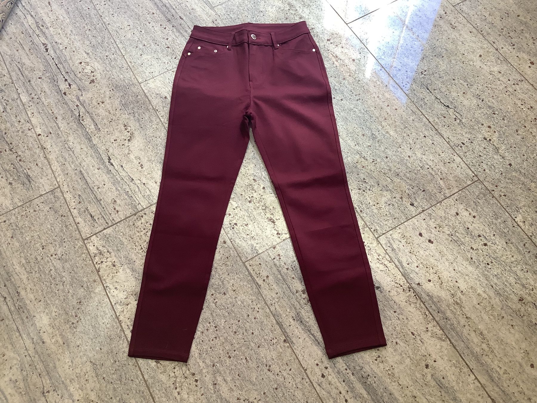 Pantaloni: hose gr.36, superstrech, neu – Nuovo e nell'imballaggio originale da Kerzers venduto da MarianneRamseier