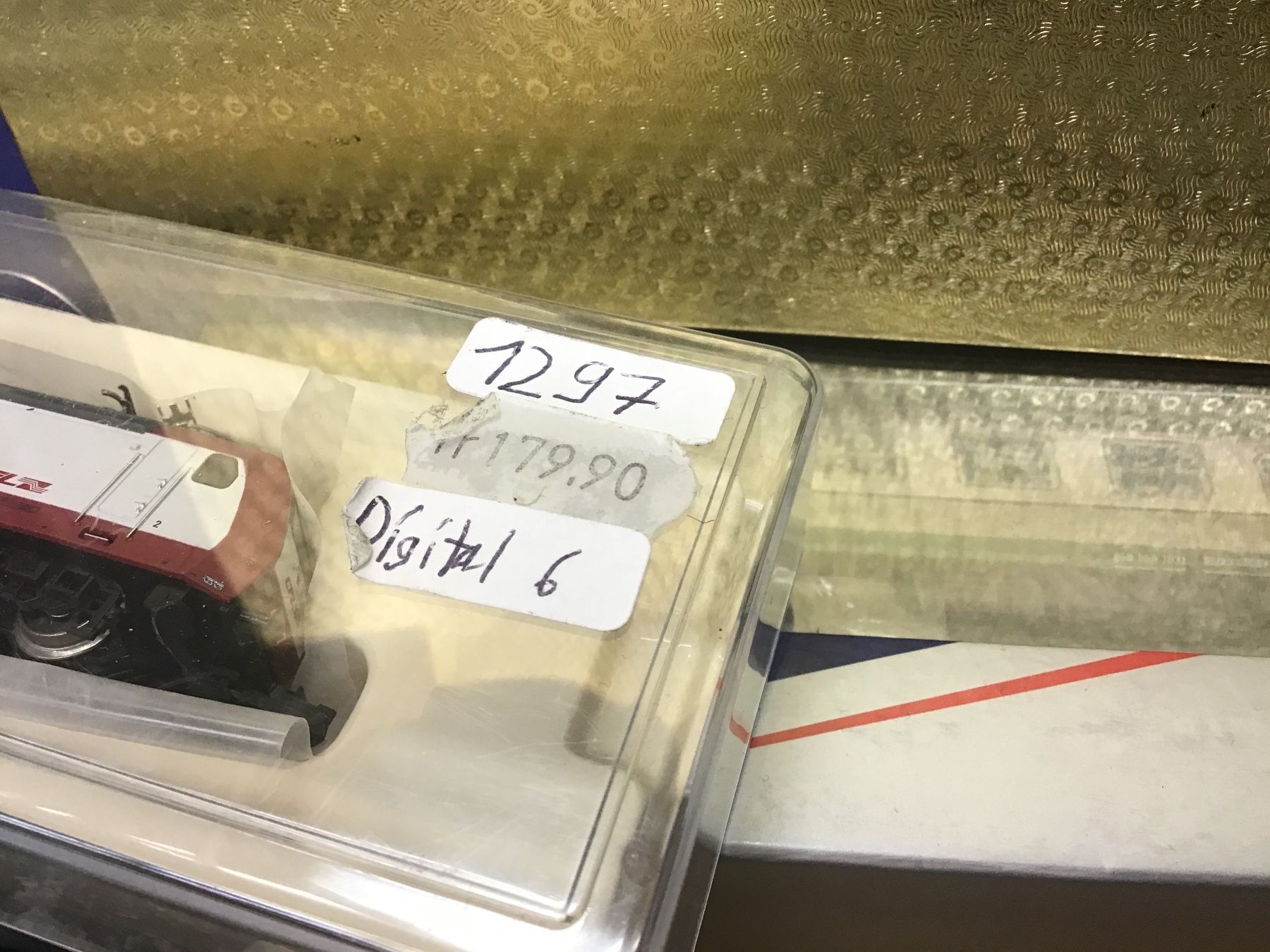 Trix Modellini di ferrovie: CFL Cargo 4007 MINITRIX N DIGITAL – Usato da Männedorf venduto da Spezial-Modelle 3