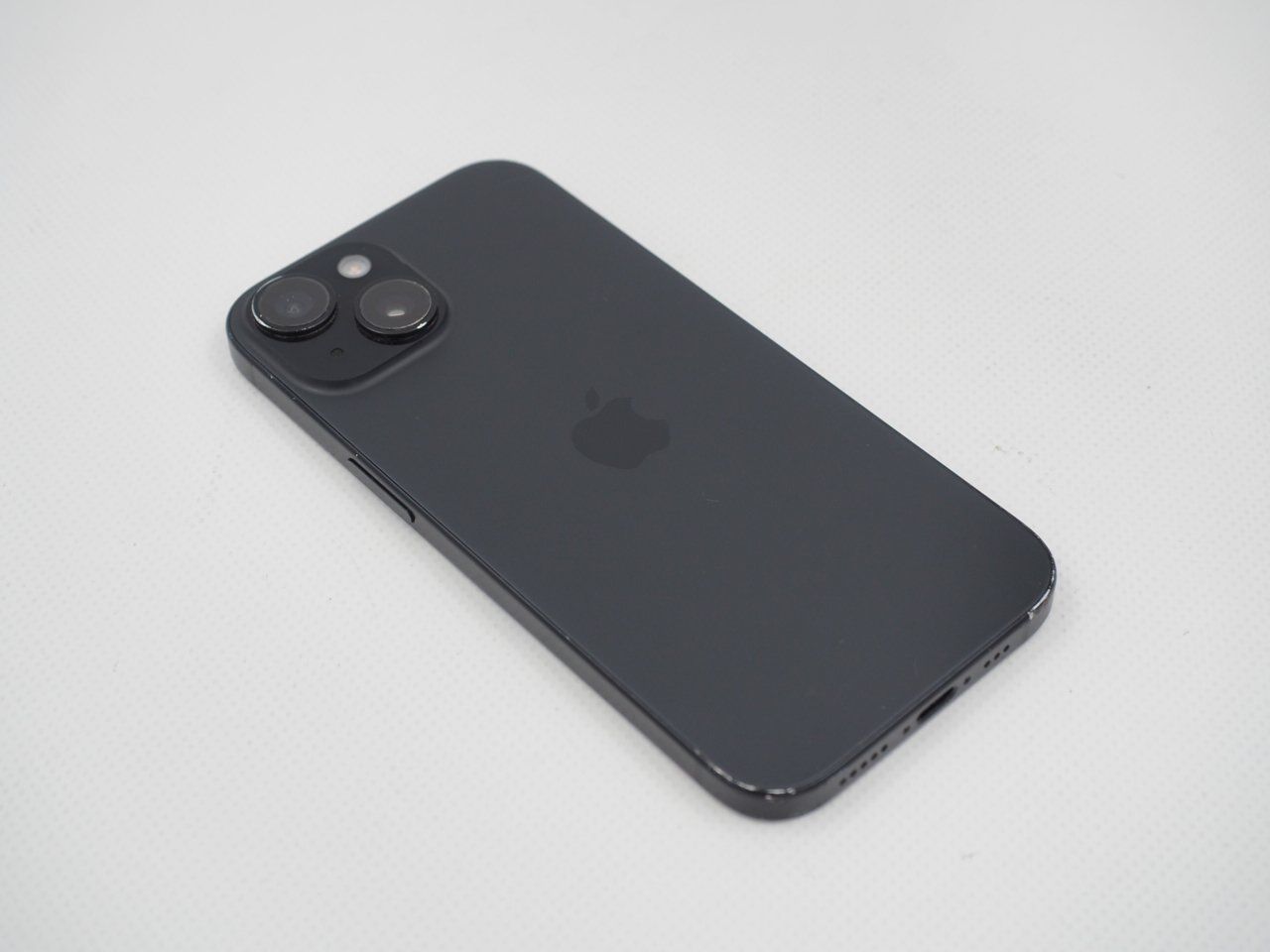 Apple Telefoni cellulari / Smartphones: APPLE iPhone 15 iCloud gesperrt (26092004) – Difettoso da Zürich venduto da fundsachenverkauf 2
