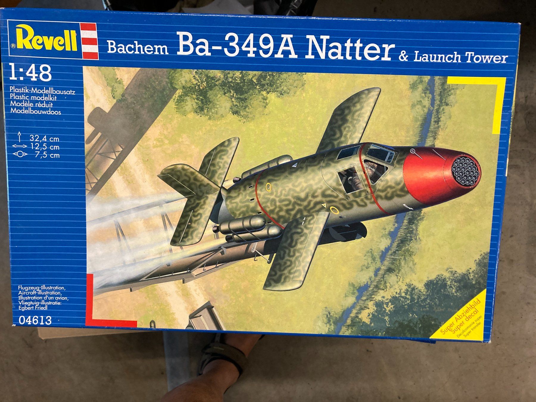 Revell Kit di modellismo & Modellini statici: Flugzeug Plastikbausatz – Nuovo (secondo la descrizione) da Frauenfeld venduto da oli_hy8j