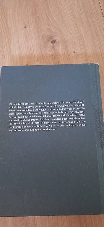 Bücher: Schweizerisches Strafrecht Allgemeiner Teil I – Gebraucht aus Madiswil von Oleander2 1