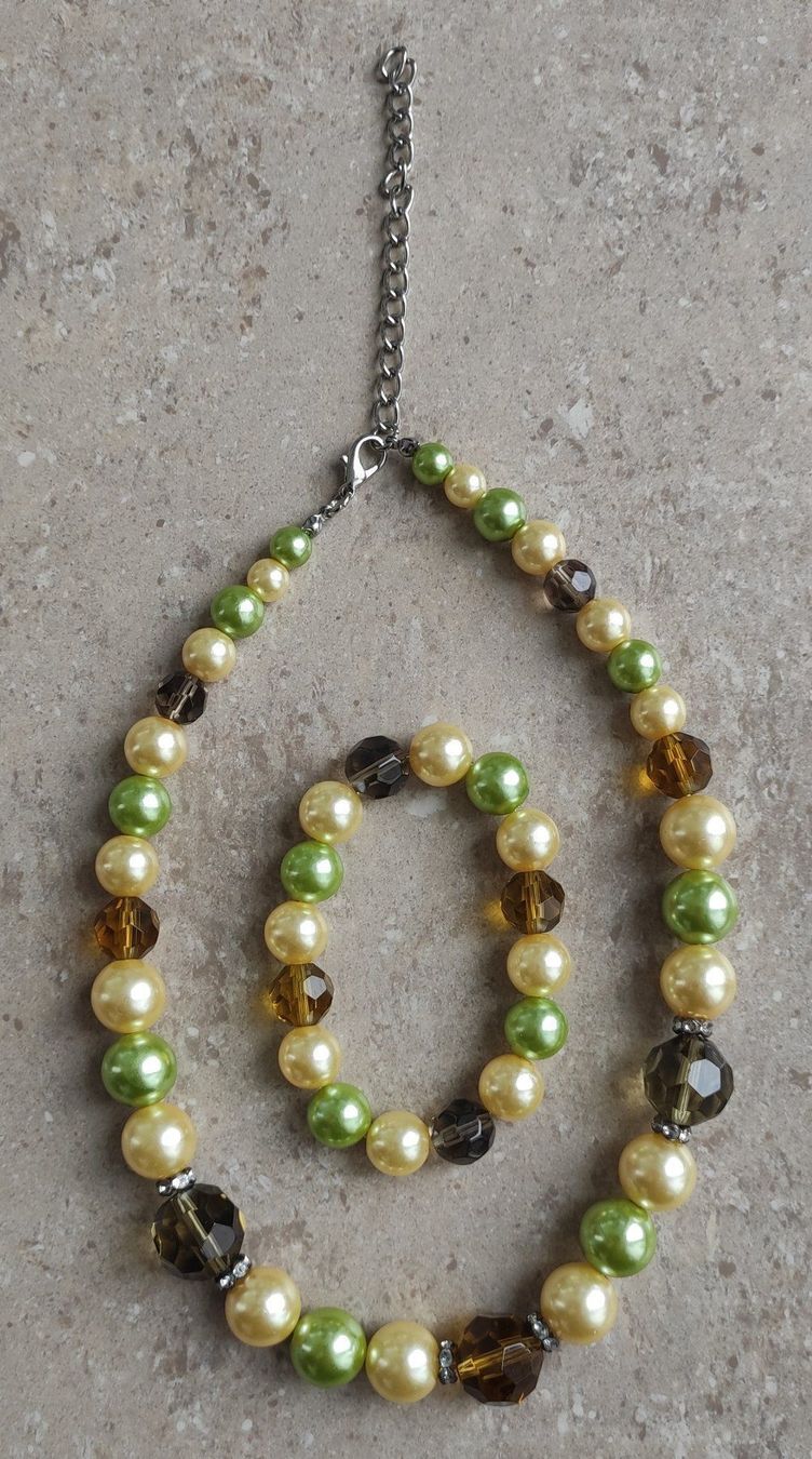 Ketten: Modeschmuck Set mit Halskette und Armband – Neu (gemäss Beschreibung) aus Miège von gitarro68