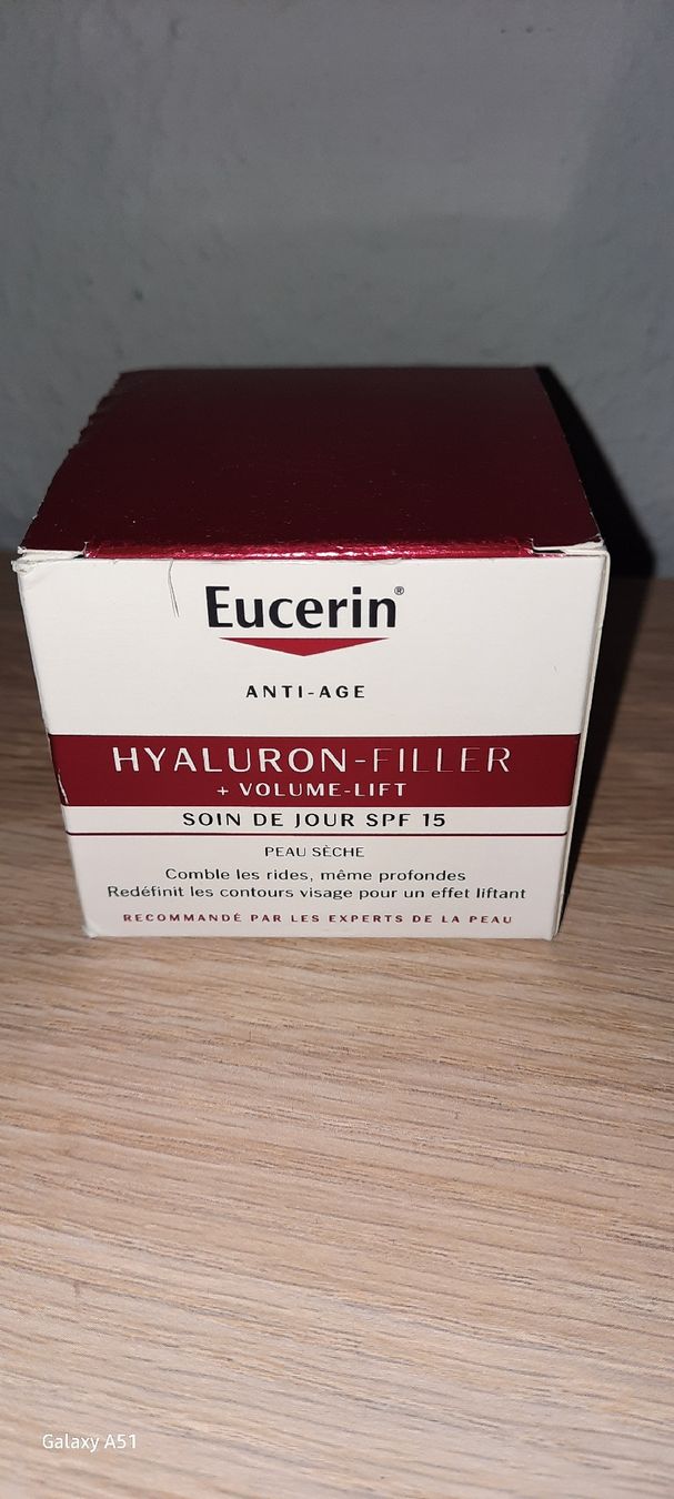 Cura del viso: ***EUCERIN*** Hyaluron Filler SPF 15 – Nuovo (secondo la descrizione) da Wädenswil venduto da H2H_Secondhandshop
