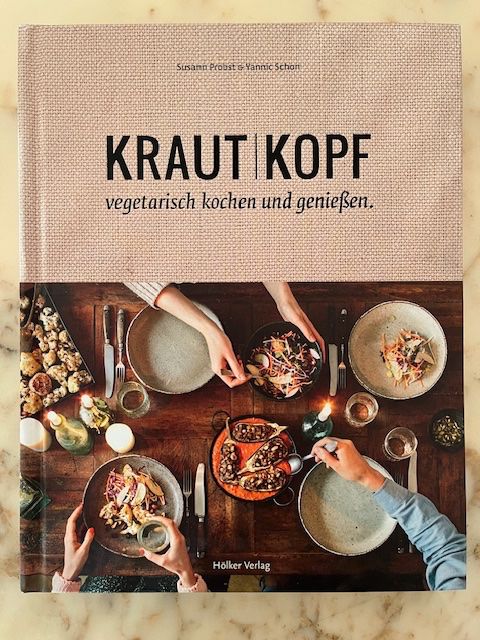 Libri: Krautkopf: Vegetarisch kochen und genießen – Usato da Zollikon venduto da Svch 1