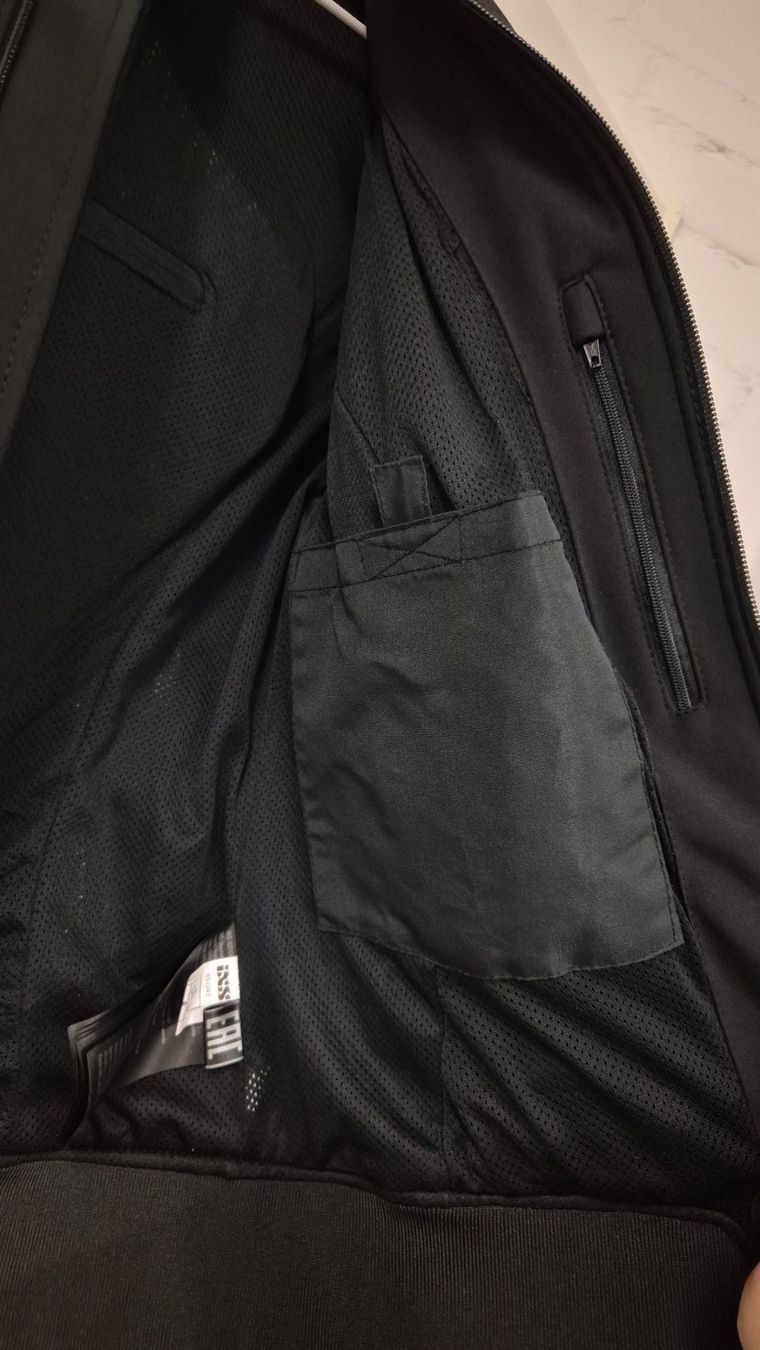 IXS Giacche: Motorradjacke iXS inkl. Rückenprotektor – Usato da Jegenstorf venduto da aja_g2y5 3