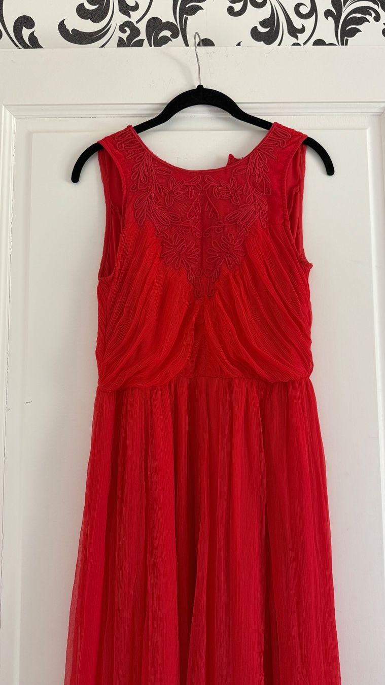 Kleider: Red Long Evening Dress – Gebraucht aus Corsier-sur-Vevey von Kristina.Nova 2