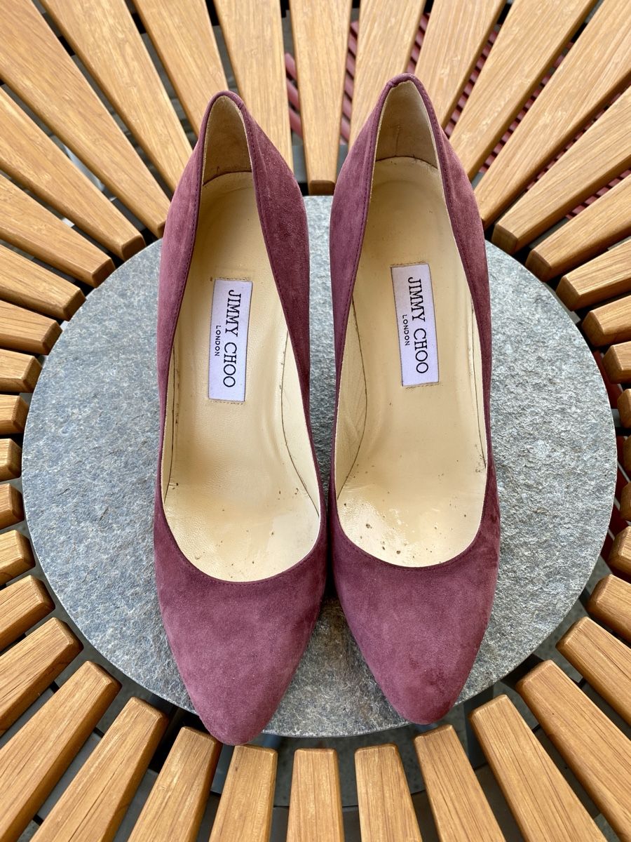 Jimmy Choo Damenschuhe: Escarpins Jimmy Choo en daim taille 40 – Gebraucht aus Genève von Lucie.hwrth