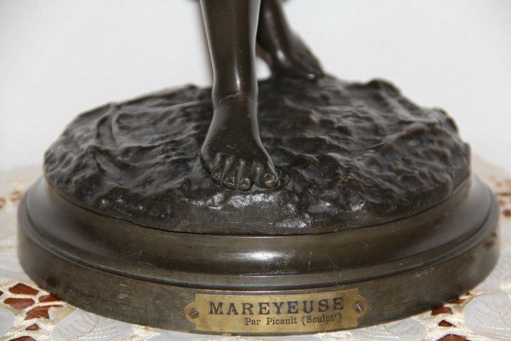 Skulpturen & Statuen: Antique sculpture en bronze signe . – Gebraucht aus Praz (Vully) von pikuluka1 8