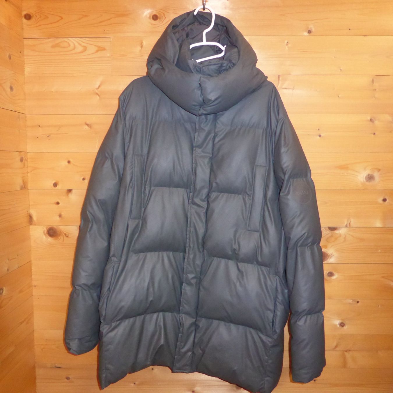 Rains Jacken: Winterjacke RAINS, Gr. S/M – Gebraucht aus St.Gallen von regenbogen5
