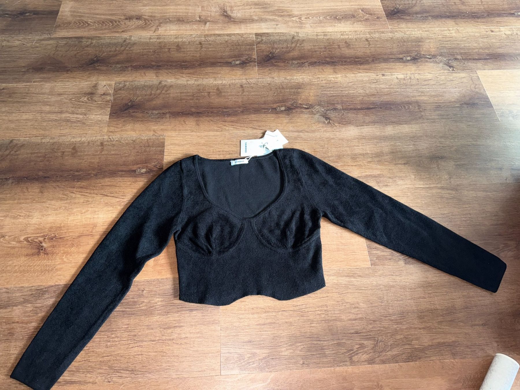 Sandro Top: New Sandro cropped top - 3 – Nuovo e nell'imballaggio originale da St-Sulpice VD venduto da juhdu
