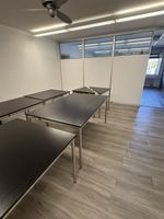 6 Bürotische / Schreibtische – Set – Schwarz mit Metallbeine