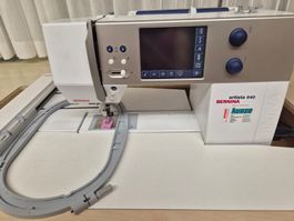 Bernina Nähmaschine 640 mit Stickmodul inkl. Stickfäden