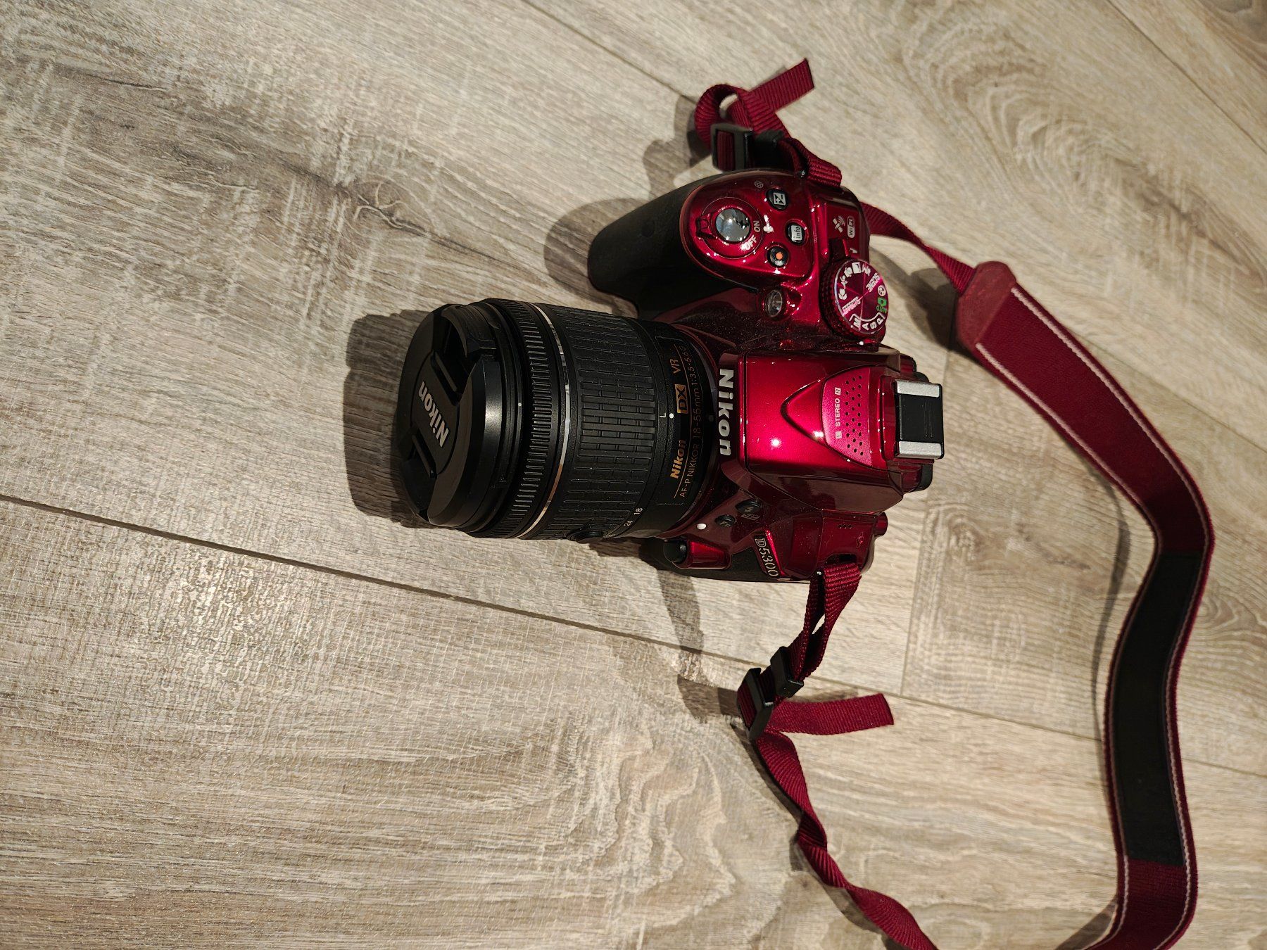 Nikon Fotocamera: Digitalkamera Nikon D5300 – Usato da Marthalen venduto da Adler777