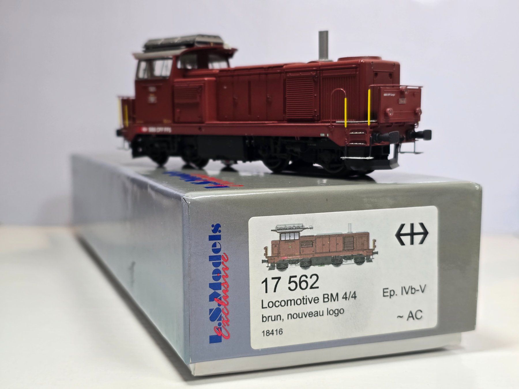 LS Models Modellini di ferrovie: L.S. Models, 17562, SBB, BM 4/4, braun, Digital, Vitrine – Nuovo (secondo la descrizione) da Kloten venduto da Nicola2