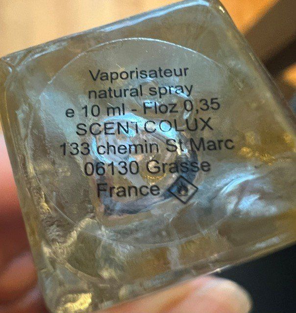 Profumi & Eau de Toilette: M. Micaleff Désir Toxic 2mal 10ml mit Pouch – Usato da Aeugst am Albis venduto da Taubenest 2