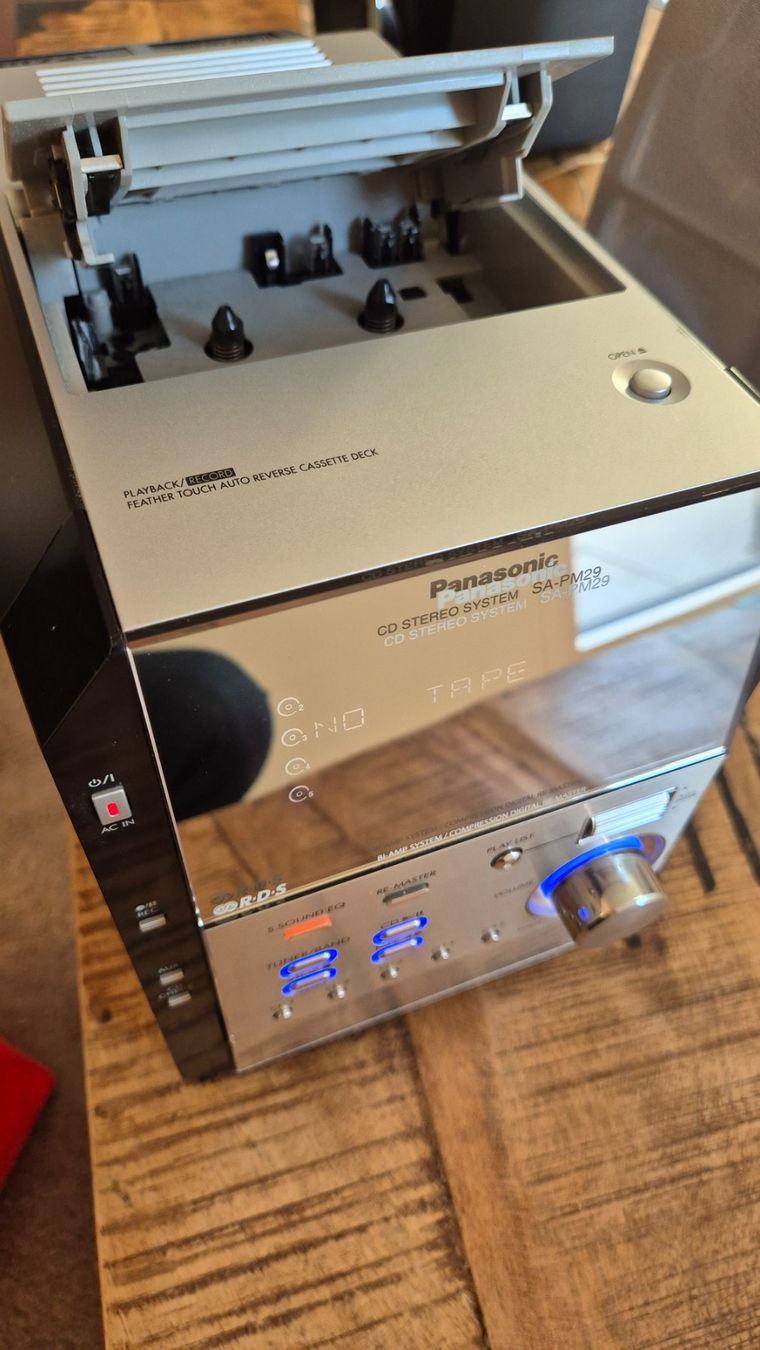 Panasonic Systèmes audio & multimédias: Panasonic CA- PM29 CD Stereo System – D'occasion à Pratteln par petercairoli 2