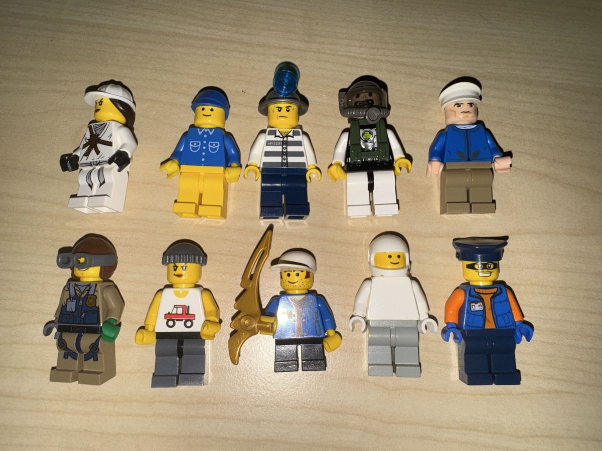 Lego Statuette: LEGO Figuren Set, 10 Stück / Lot 1 – Nuovo (secondo la descrizione) da Grossaffoltern venduto da sherry73