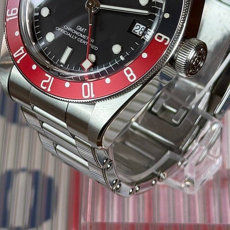 Orologi: Tudor Black Bay GMT 79830RB – Usato da Genève venduto da minty.watches 4