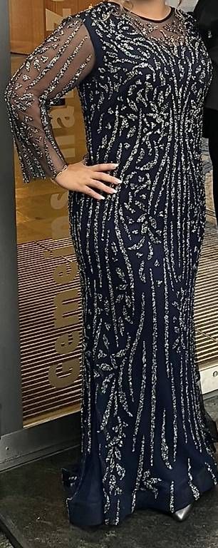 Vestiti: Elegantes Abendkleid / Ballkleid, Grösse 44 – Usato da Lachen SZ venduto da Aysenur30