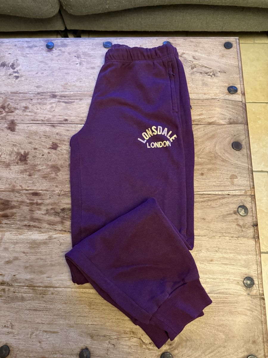Lonsdale Lotti di vestiti: Training Lonsdale 2 pièces dès CHF 1.- – Usato da Commugny venduto da Flamantrose77 1