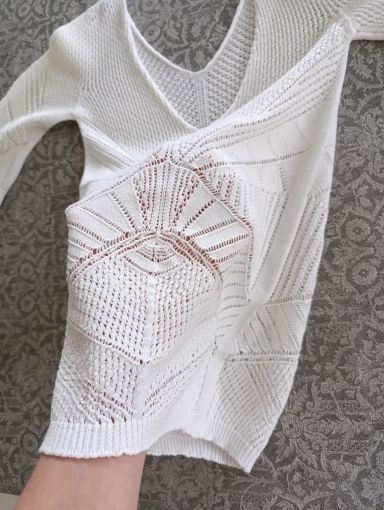 Pinko Pullover & Sweatshirts: PINKO Damen Pullover Weiss Grösse S neuwertig – Neu (gemäss Beschreibung) aus Hergiswil NW von pol_9dl8 3