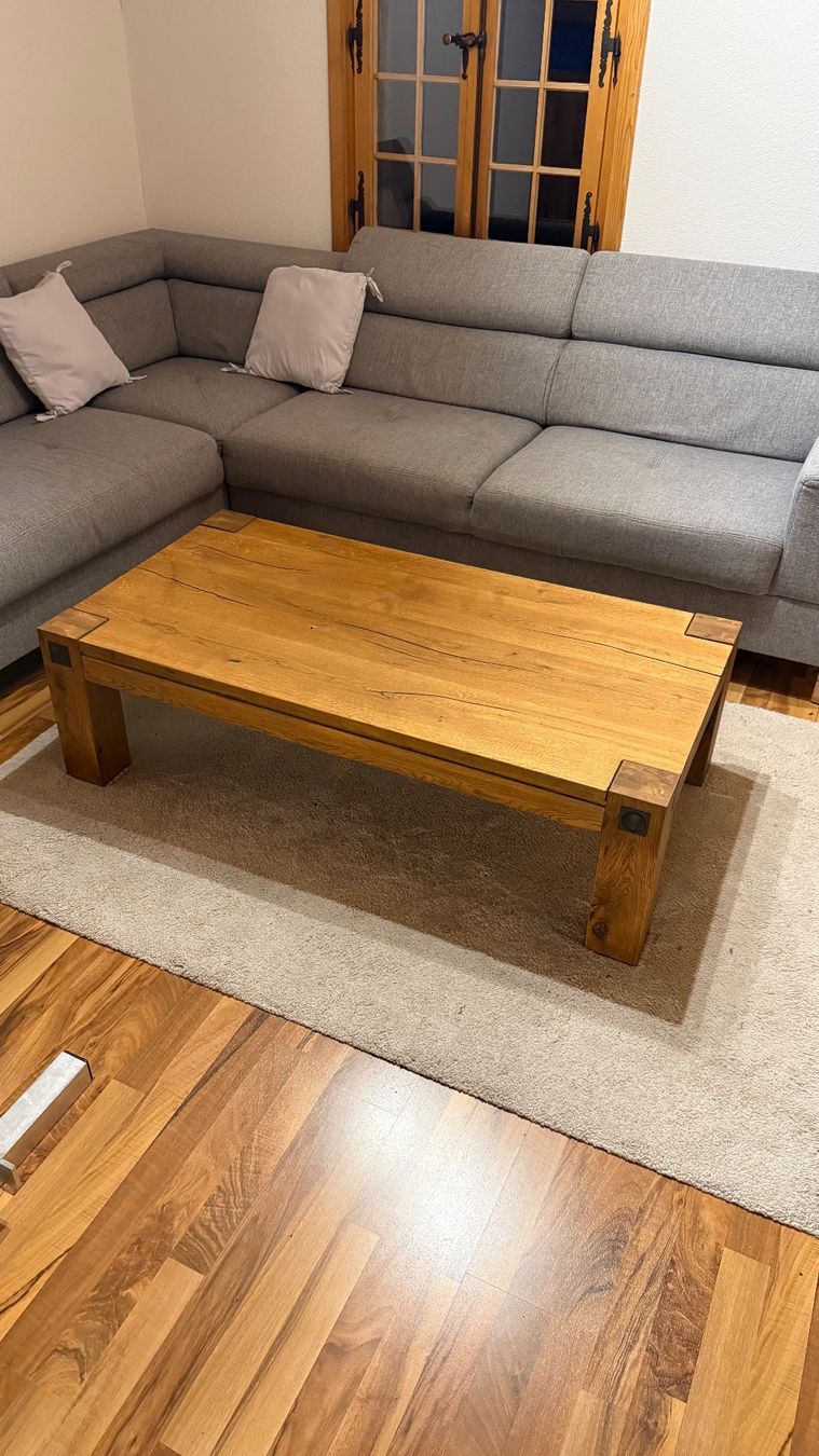 Tavoli: Couchtisch Wildeiche massiv, rustikal – Usato da Heimiswil venduto da nic_pt62 1