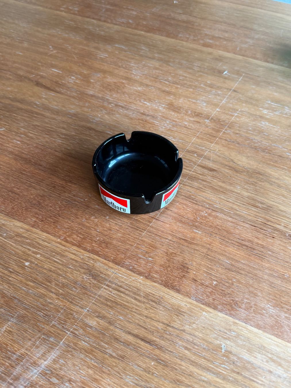 Aschenbecher: Cendrier vintage Marlboro – Gebraucht aus Genève von math_cedra 1