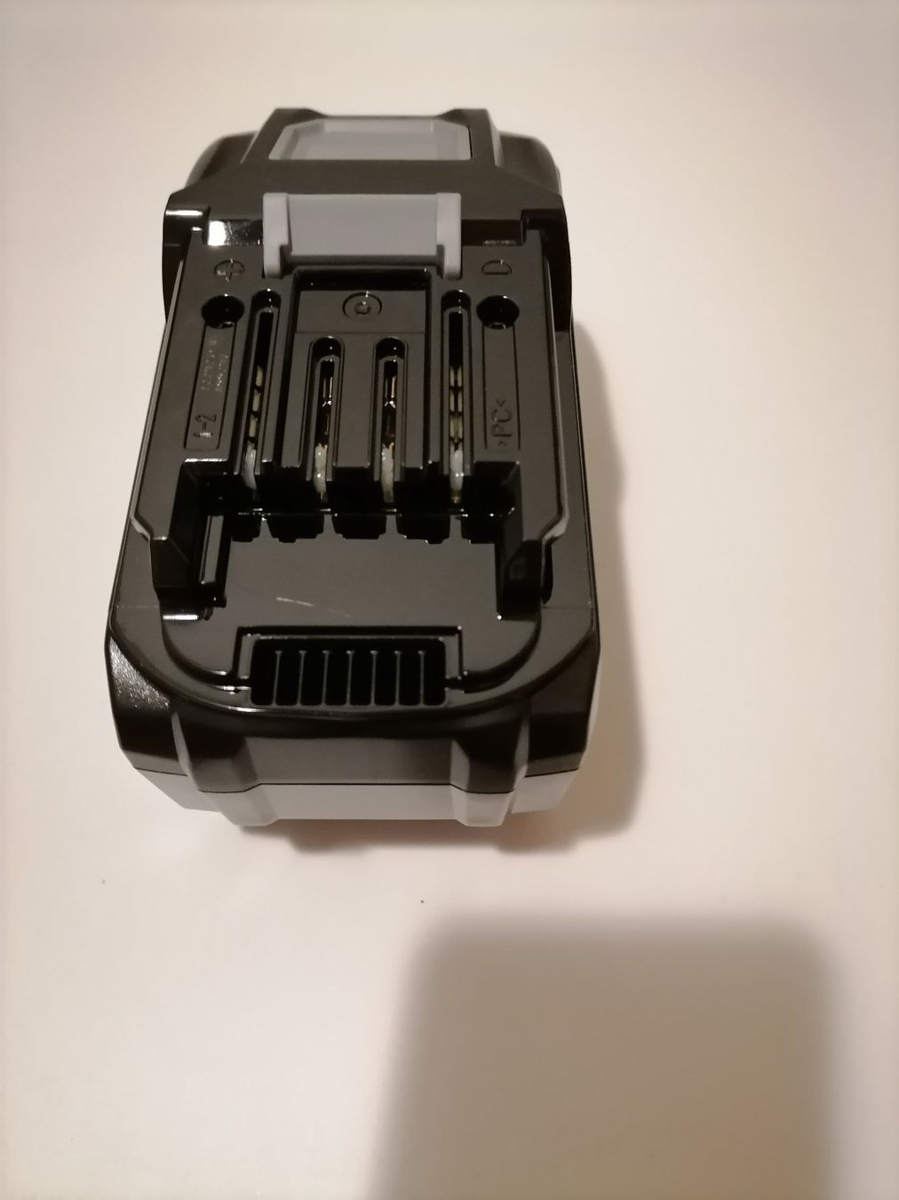 Makita Caricatori & Batterie: Makita Bl4050f Akku – Nuovo e nell'imballaggio originale da Winterthur venduto da subi2012 2