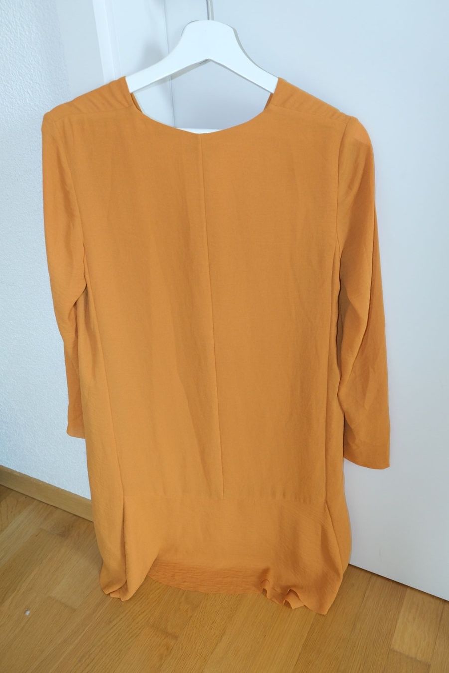 Cos Vestiti: Cos Kleid – Usato da Zürich venduto da crausc 5