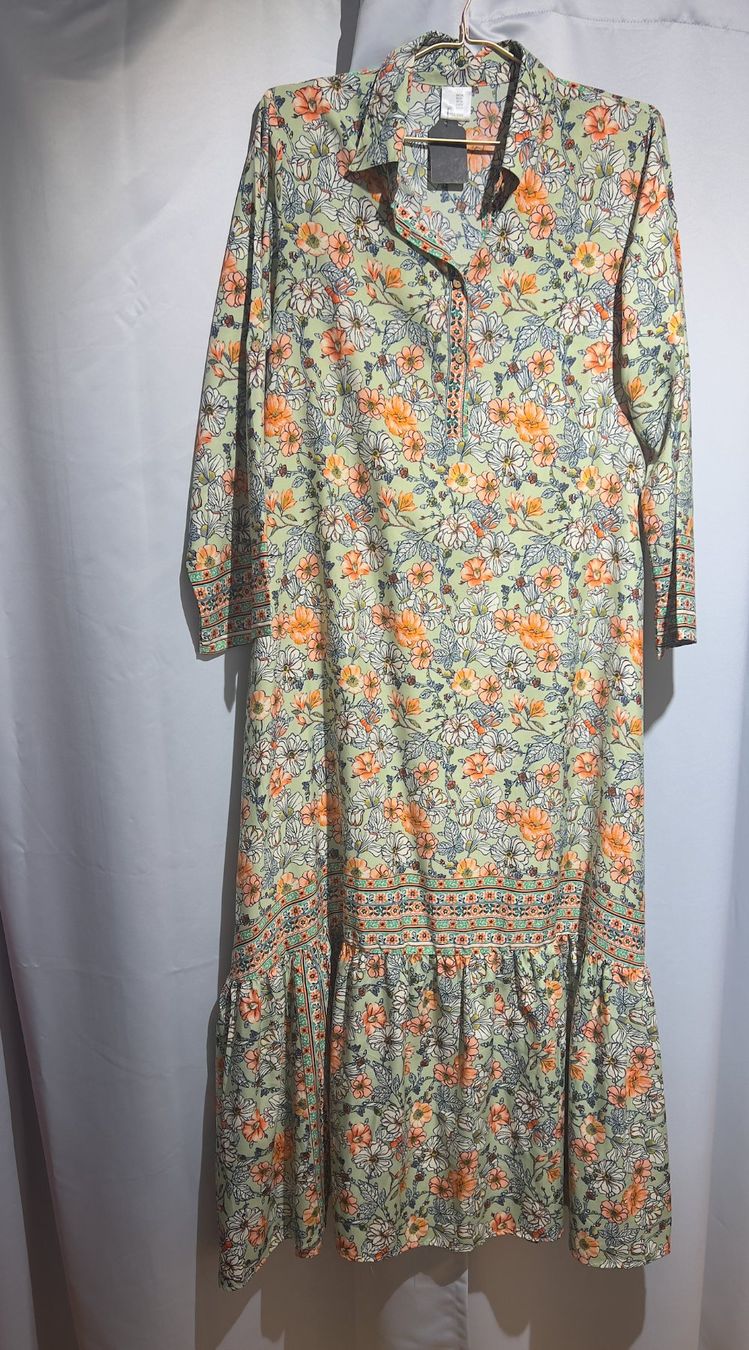 Kleider: Seiden-Maxikleid mit Blumenmuster – Neu und originalverpackt aus Zürich von Naebeli 1