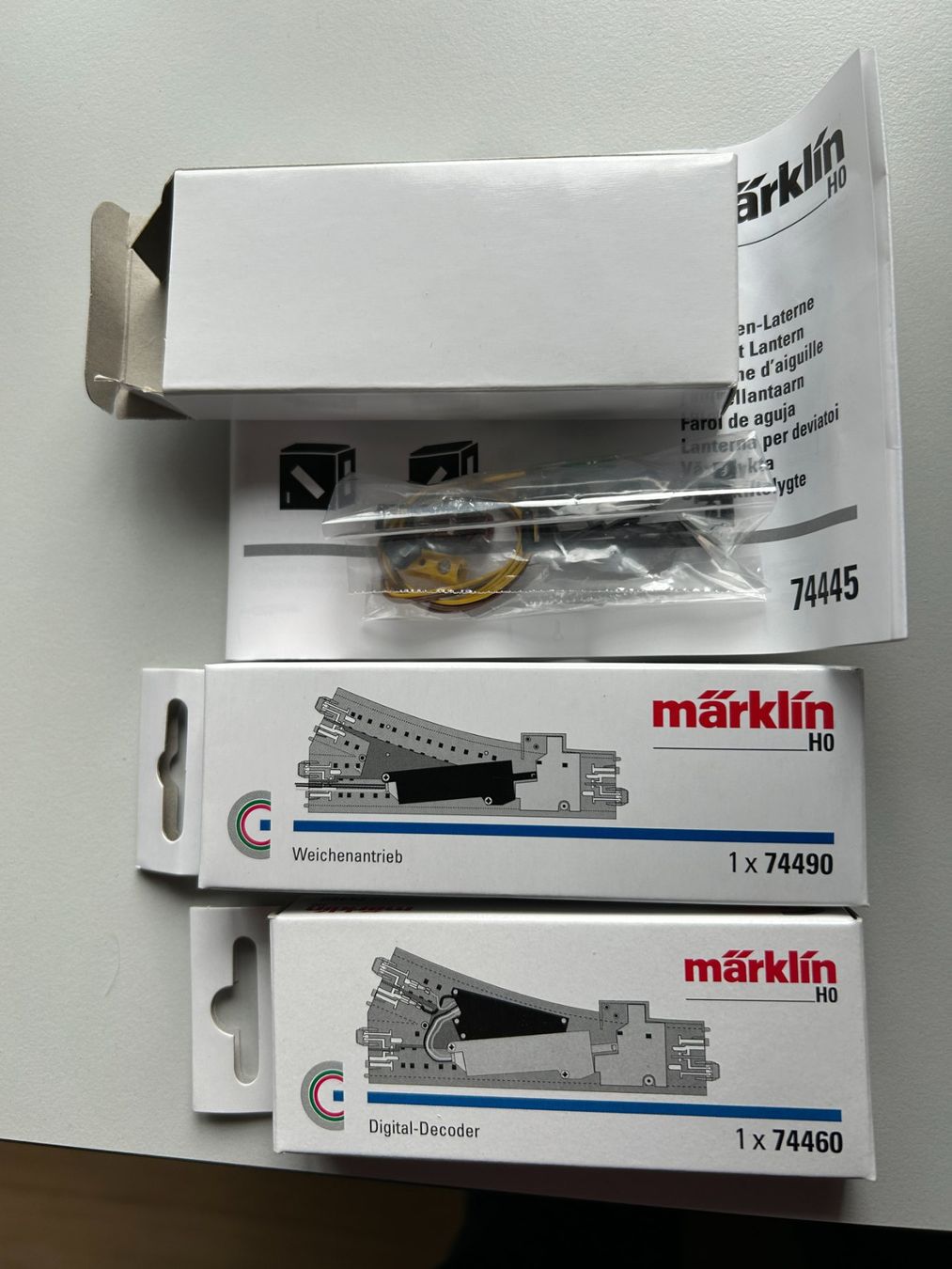 Märklin Trains électriques: Märklin Weichenantrieb , Digitaldecoder, Lampenset – Neuf (Voir description) à Rottenschwil par master007pc