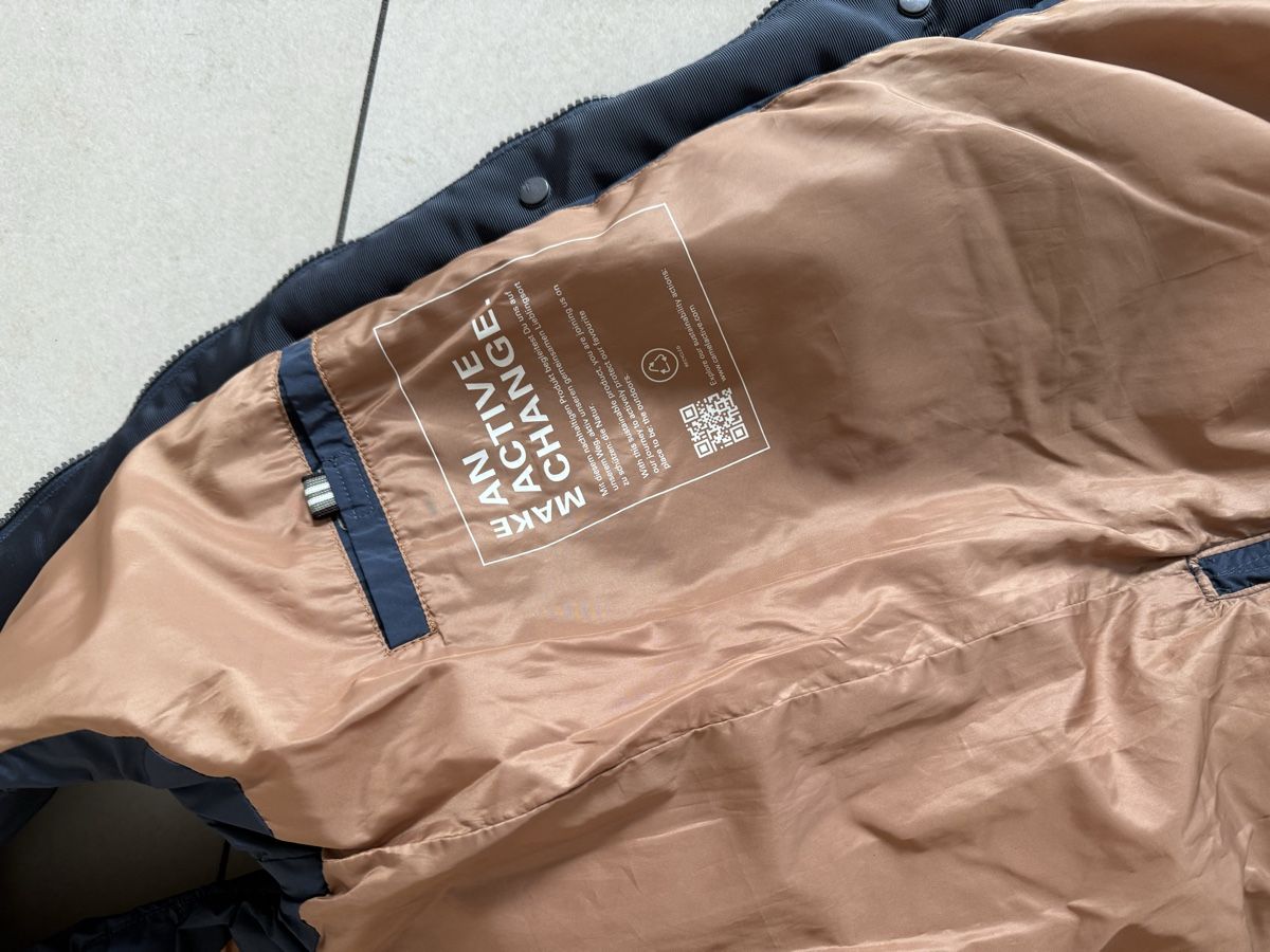 Gilet & Giacche senza maniche: Gilet – Usato da visp venduto da Kmemo1 6